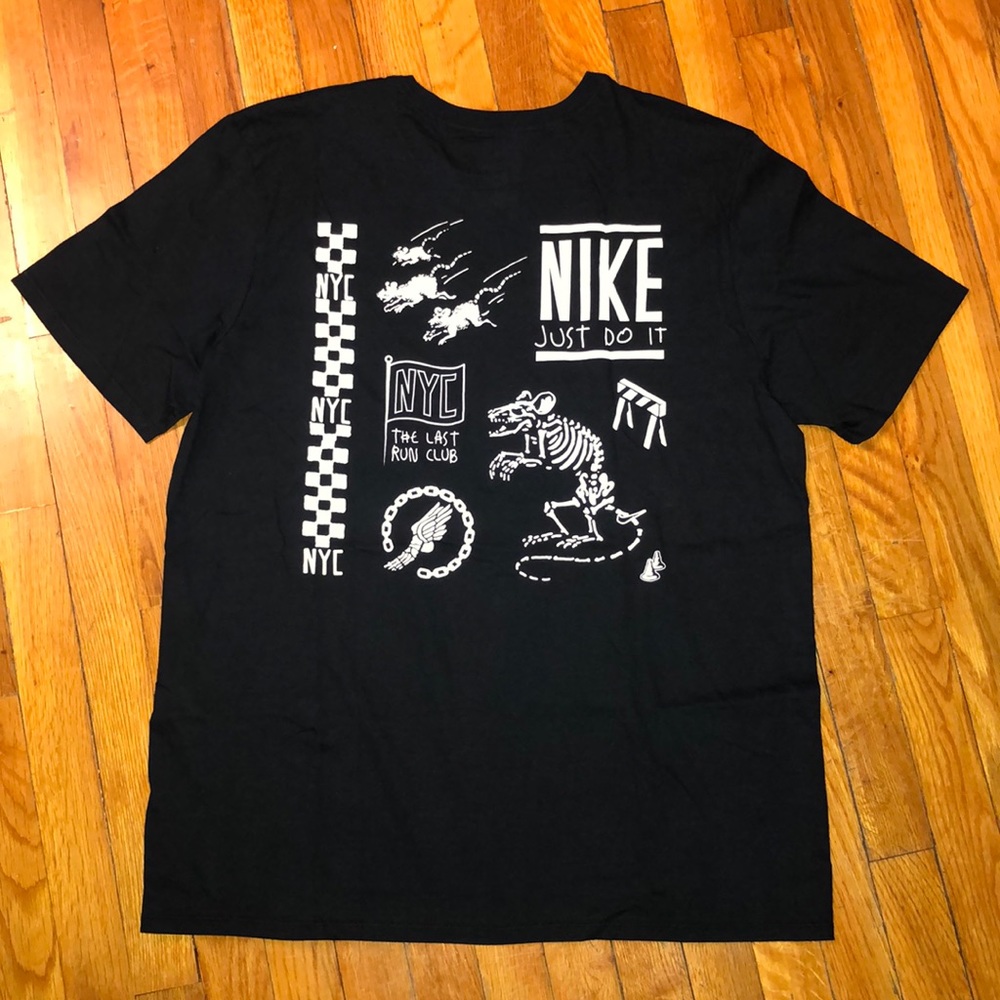 Nike Sportswear NYC Exclusive Family Ties Shirt XL - Picture 3 of 6
